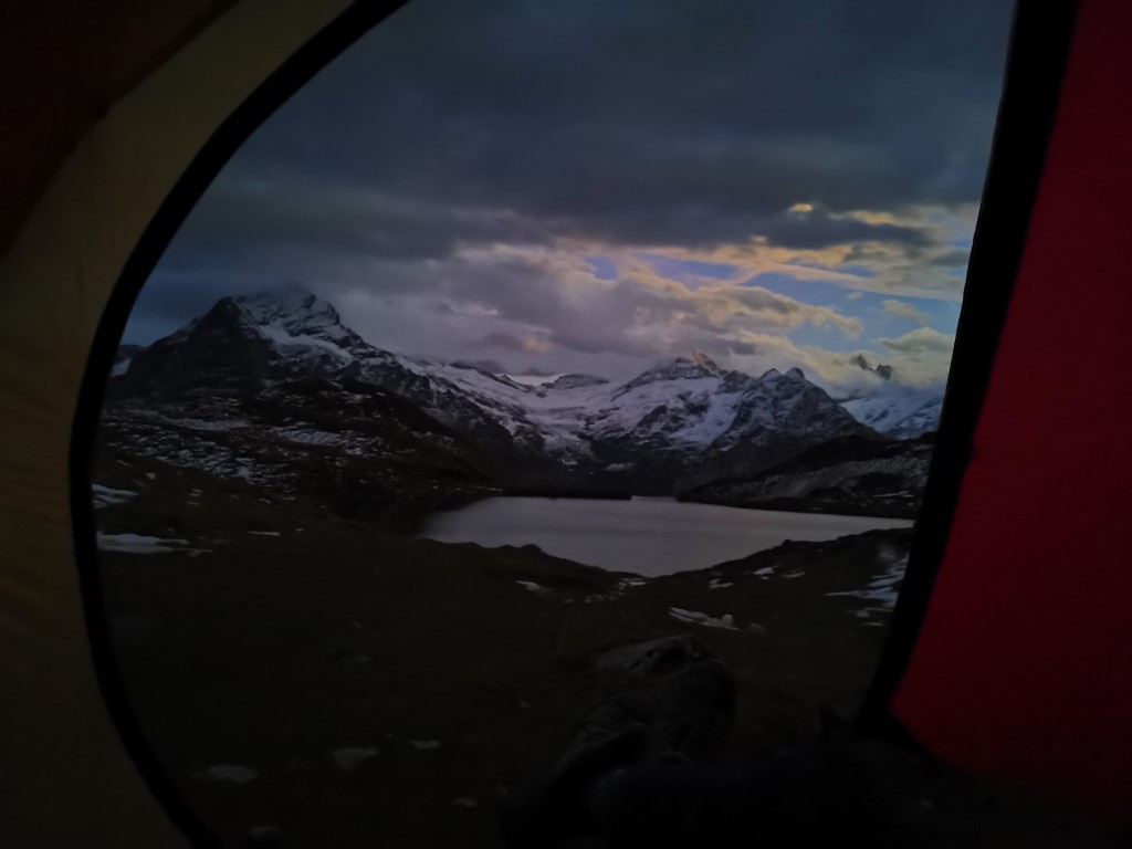 D5: Bachalpsee | 瑞士好好露 | 旅遊 露營 跑山 跑步 運動 水上活動 | Hidy Chan | hidychan.com