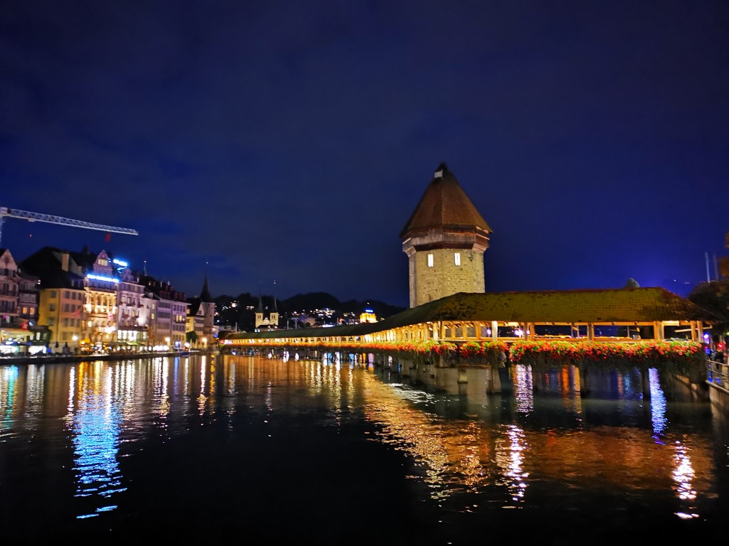D6: Luzern 1 | 瑞士好好露 | 旅遊 露營 跑山 跑步 運動 水上活動 | Hidy Chan | hidychan.com