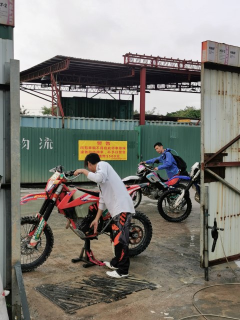  | 初玩爬雞 | hidychan.com