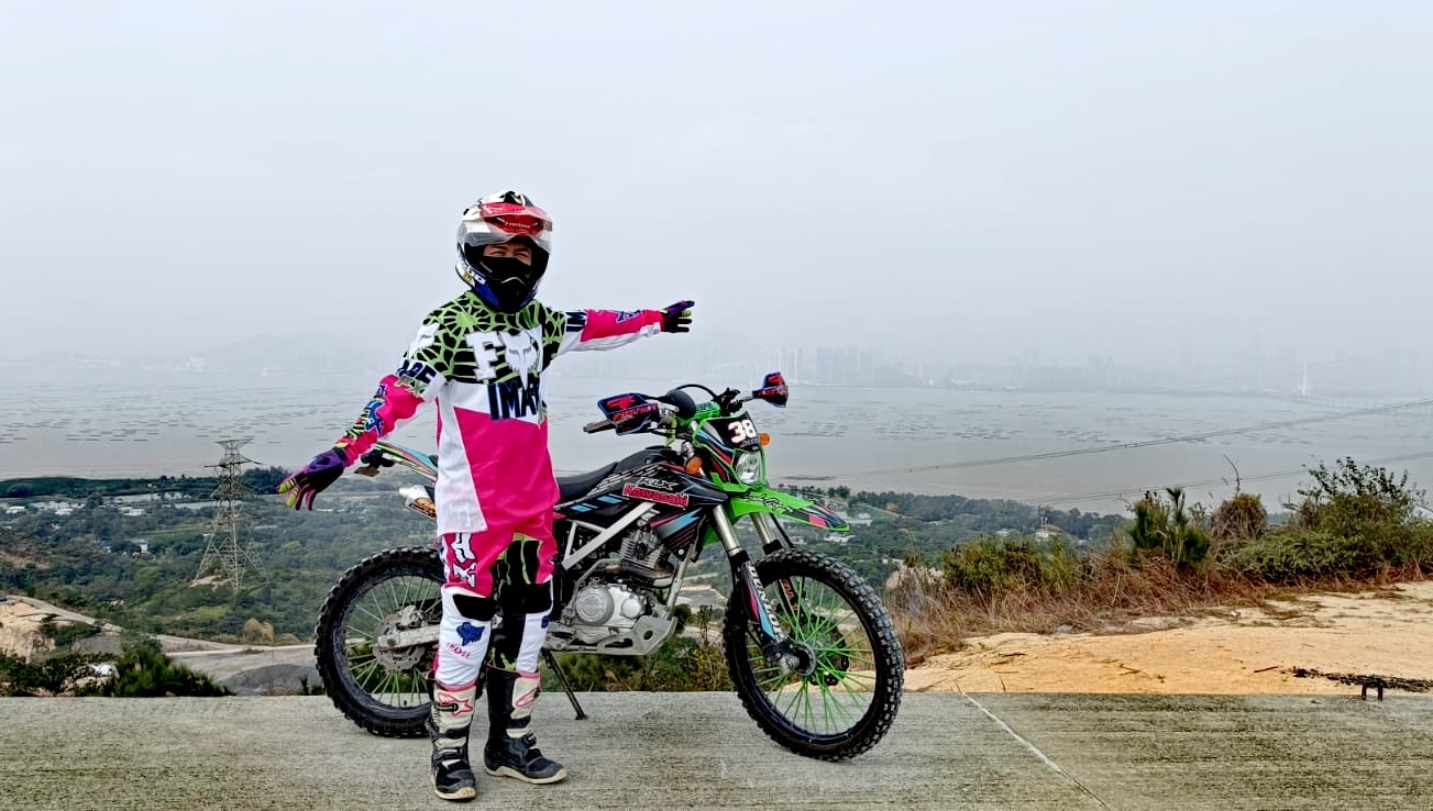  | 山上景好靚啊 | 旅遊 露營 跑山 跑步 運動 水上活動 | Hidy Chan | hidychan.com