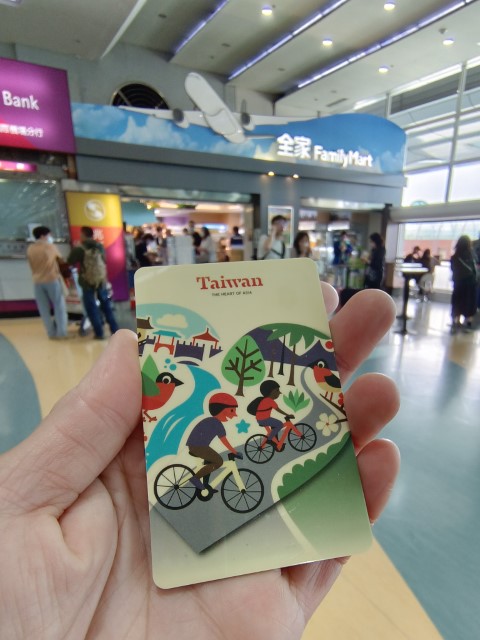 香港>高雄 | 一個女生台灣四極逆走機車環島遊 | 旅遊 露營 跑山 跑步 運動 水上活動 | Hidy Chan | hidychan.com