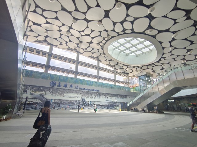 香港>高雄 | 一個女生台灣四極逆走機車環島遊 | 旅遊 露營 跑山 跑步 運動 水上活動 | Hidy Chan | hidychan.com