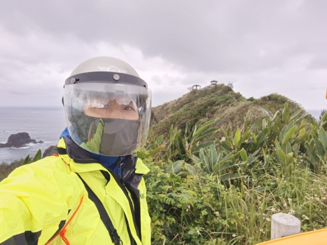 知本>台東富岡漁港>綠島 | 一個女生台灣四極逆走機車環島遊 | 旅遊 露營 跑山 跑步 運動 水上活動 | Hidy Chan | hidychan.com