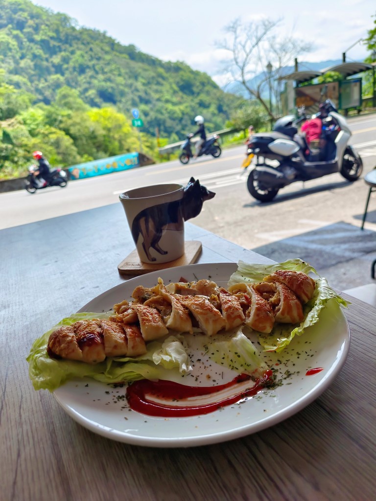 台北>北宜公路>極東 | 一個女生台灣四極逆走機車環島遊 | 旅遊 露營 跑山 跑步 運動 水上活動 | Hidy Chan | hidychan.com