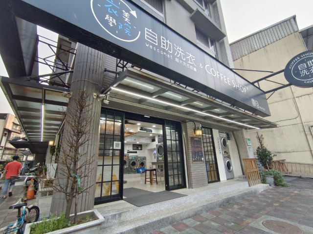 石門 | 一個女生台灣四極逆走機車環島遊 | 旅遊 露營 跑山 跑步 運動 水上活動 | Hidy Chan | hidychan.com