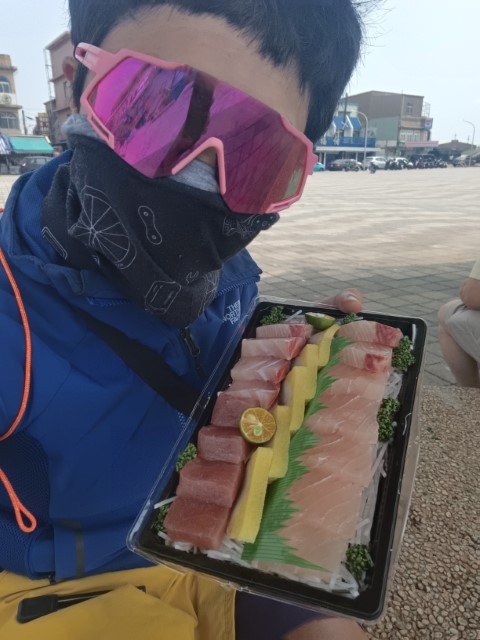 八里>觀音>新竹 | 一個女生台灣四極逆走機車環島遊 | 旅遊 露營 跑山 跑步 運動 水上活動 | Hidy Chan | hidychan.com