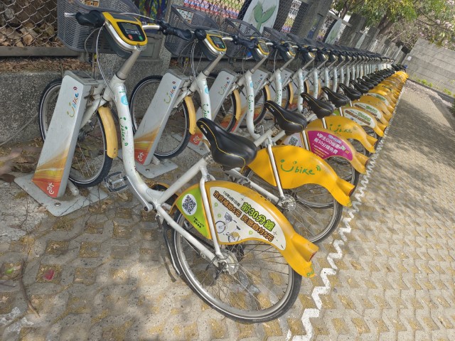 高雄>香港 | 一個女生台灣四極逆走機車環島遊 | 旅遊 露營 跑山 跑步 運動 水上活動 | Hidy Chan | hidychan.com