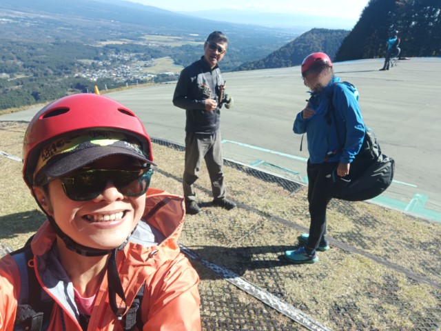 Sky Paraglidin | 六條蛋散富士山自駕遊 | 旅遊 露營 跑山 跑步 運動 水上活動 | Hidy Chan | hidychan.com