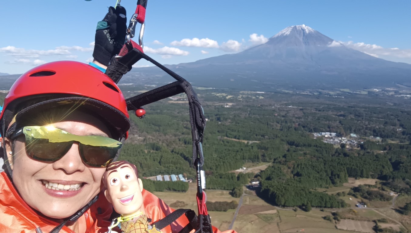Sky Paraglidin | 六條蛋散富士山自駕遊 | 旅遊 露營 跑山 跑步 運動 水上活動 | Hidy Chan | hidychan.com
