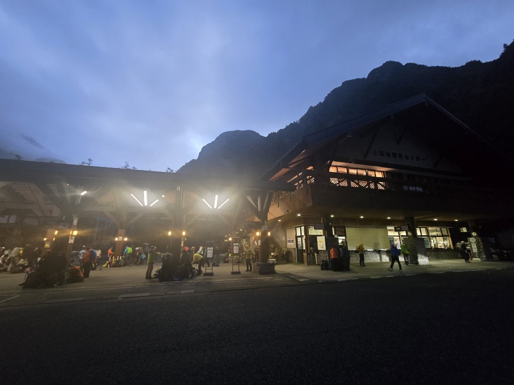 D1: 名古屋>上高地 | 槍ヶ岳 • 名古屋 • 伊勢 • 志摩 | 旅遊 露營 跑山 跑步 運動 水上活動 | Hidy Chan | hidychan.com