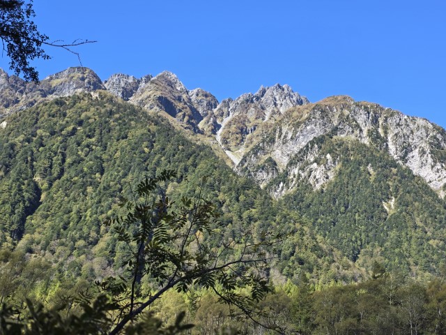 D1: 上高地>明神館 | 槍ヶ岳 • 名古屋 • 伊勢 • 志摩 | 旅遊 露營 跑山 跑步 運動 水上活動 | Hidy Chan | hidychan.com