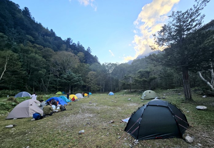 D1: 德沢山莊>橫尾山莊 | 槍ヶ岳 • 名古屋 • 伊勢 • 志摩 | 旅遊 露營 跑山 跑步 運動 水上活動 | Hidy Chan | hidychan.com