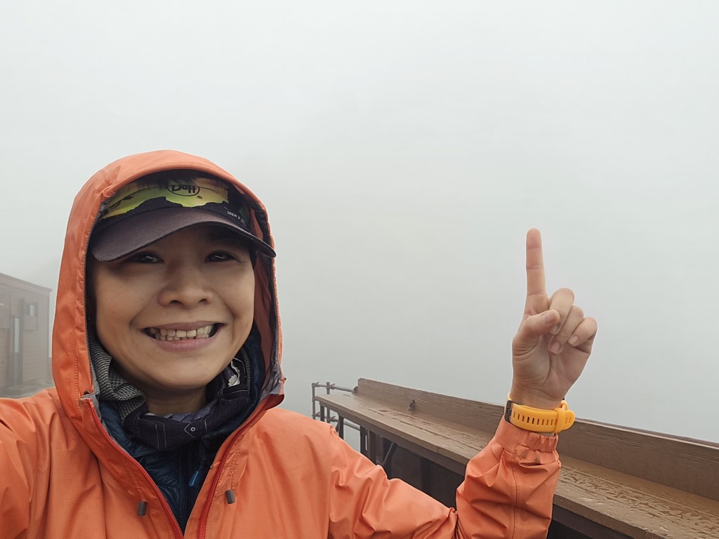 D3: 槍ヶ岳攻頂 | 槍ヶ岳 • 名古屋 • 伊勢 • 志摩 | 旅遊 露營 跑山 跑步 運動 水上活動 | Hidy Chan | hidychan.com