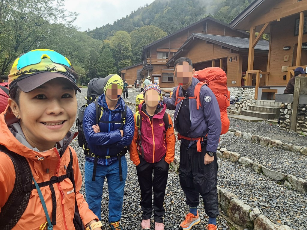D3: 槍岳山莊>橫尾山莊 | 槍ヶ岳 • 名古屋 • 伊勢 • 志摩 | 旅遊 露營 跑山 跑步 運動 水上活動 | Hidy Chan | hidychan.com